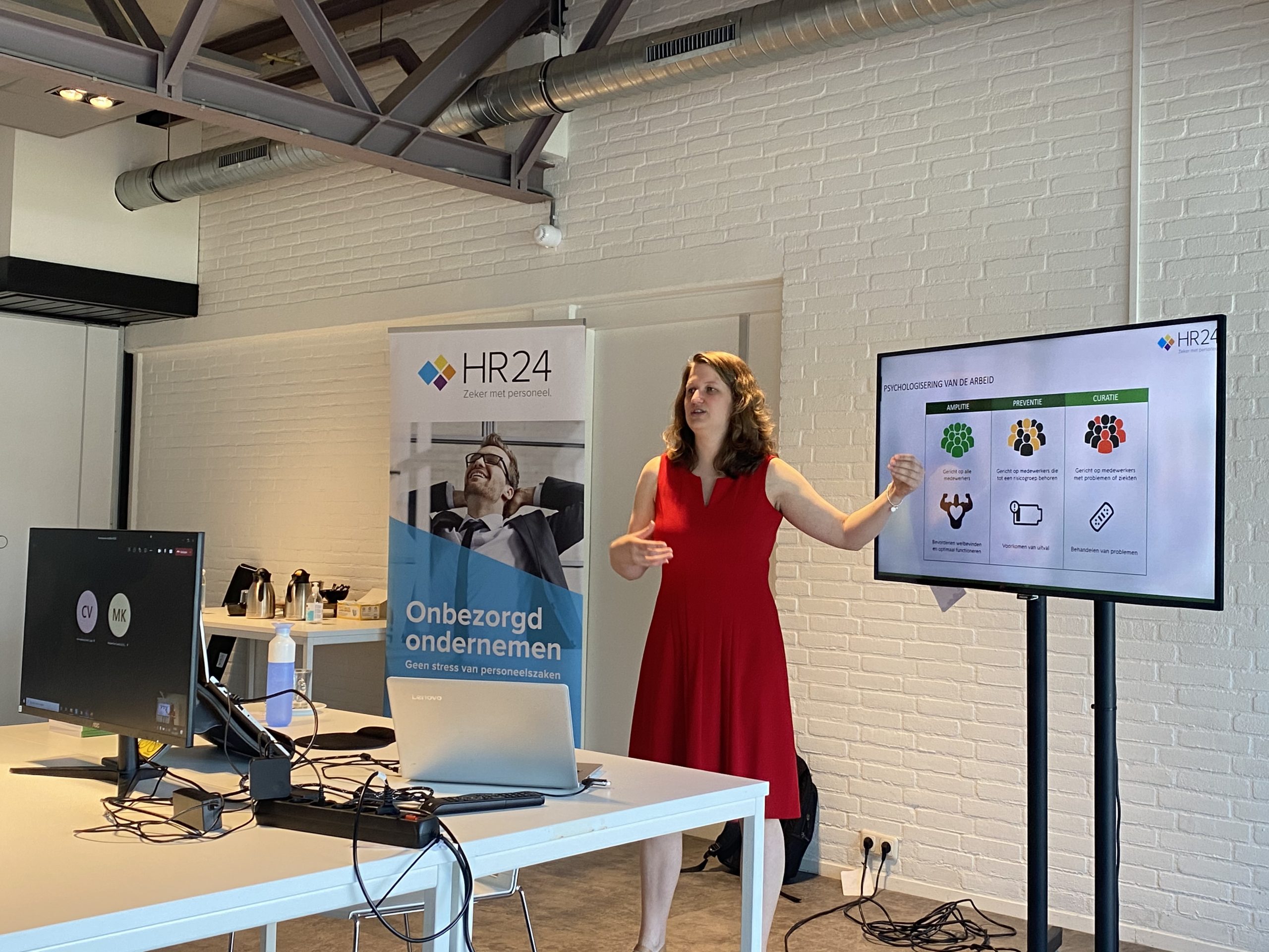 hr24-academy-presentatie.jpg